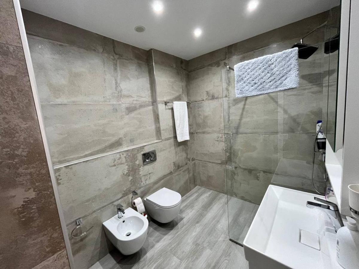 Flat 86 - Explore The Heart Of Tirana Exterior photo