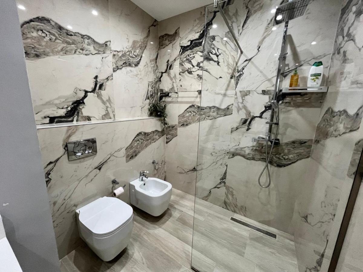 Flat 86 - Explore The Heart Of Tirana Exterior photo