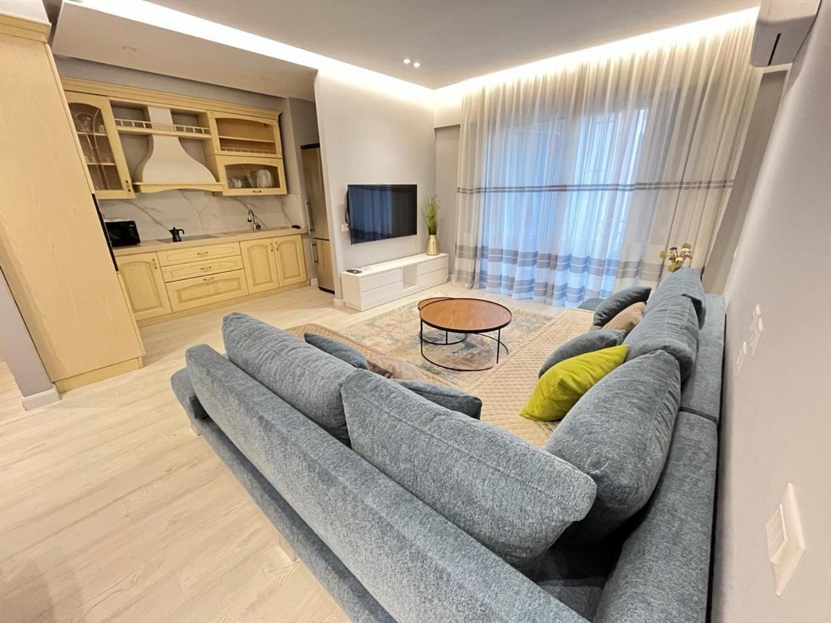 Flat 86 - Explore The Heart Of Tirana Exterior photo